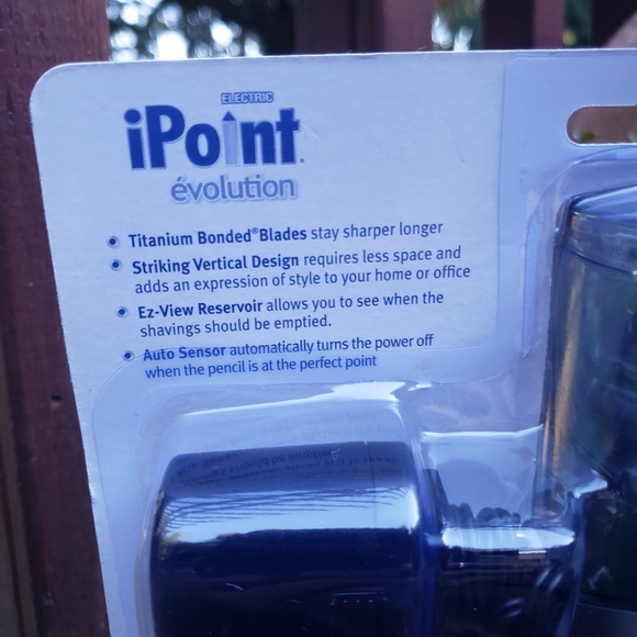 NEW Westcott Electric iPoint Evolution Pencil Sharpener - Picture 7 of 10